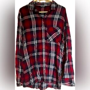 Charolette Russe Red and Navy Blue Button Down shirt. Women’s size large